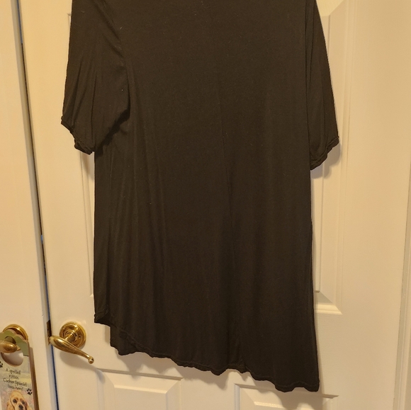 🩶LIDA COLLECTION/Top🩶 - Picture 2 of 4